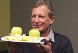 New Arctic Apples taking aim at food waste